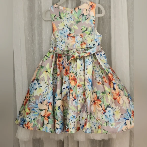 Couture Princess Elegant Floral Dress w/Bow & Pearl Accents, Size 5, EUC - Picture 6 of 7
